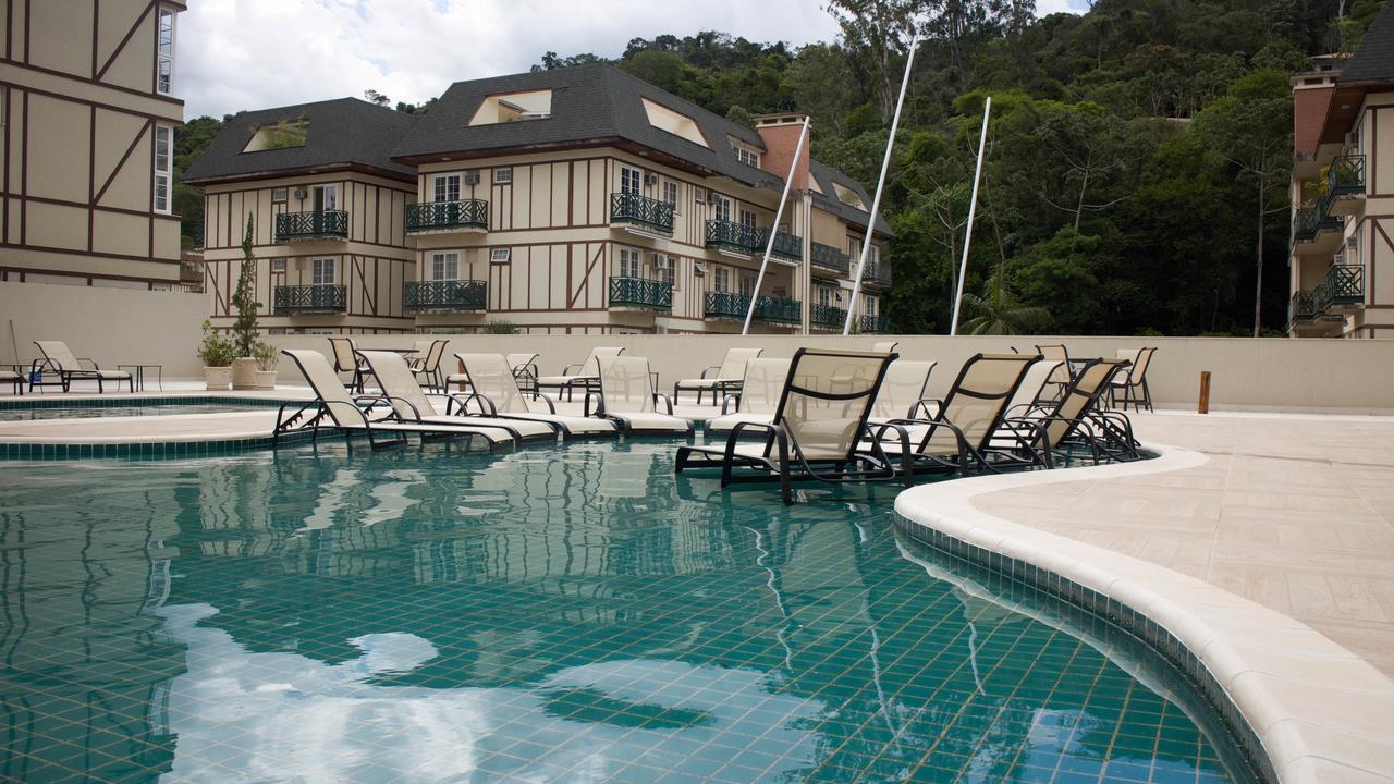 Quality Hotel Itaipava Posse  ภายนอก รูปภาพ